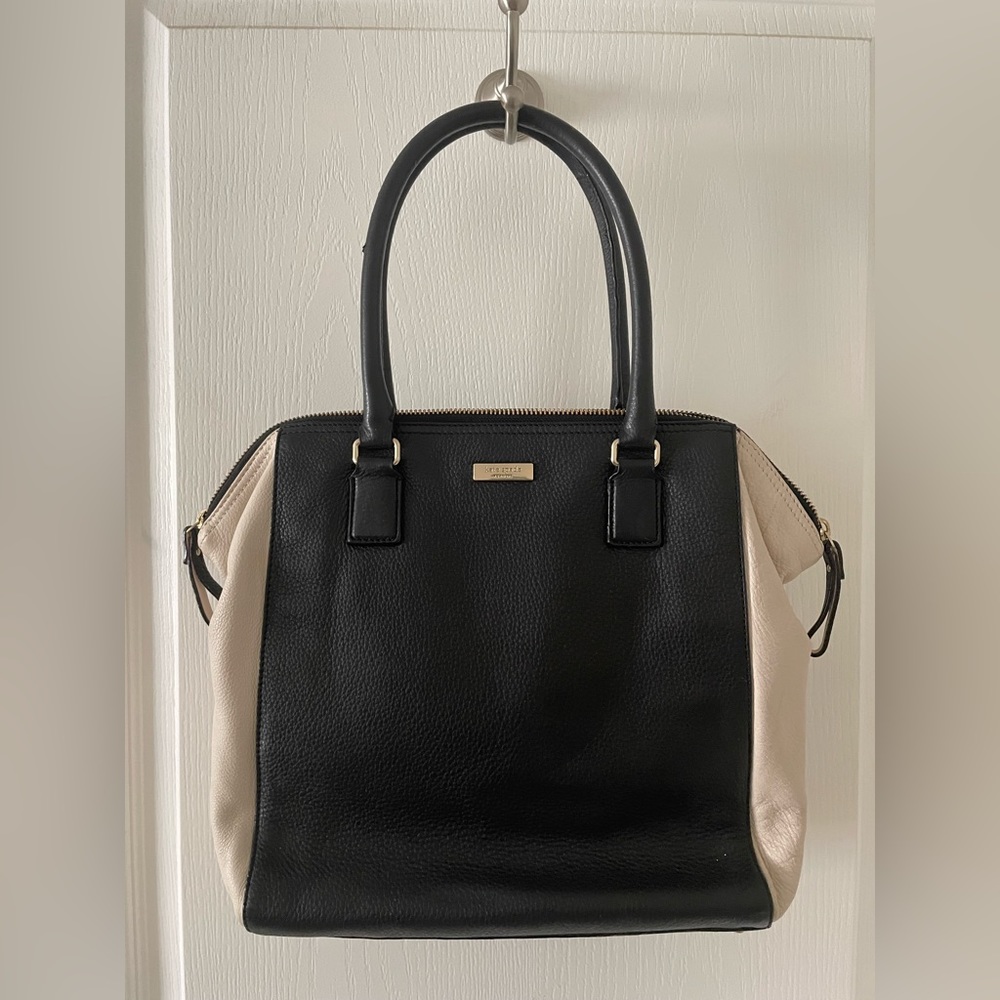 Kate Spade black and white purse